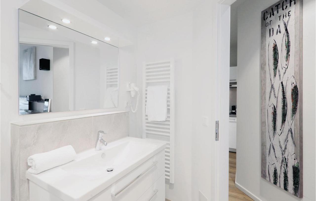 Awesome Apartment In Luebeck Travemuende Extérieur photo