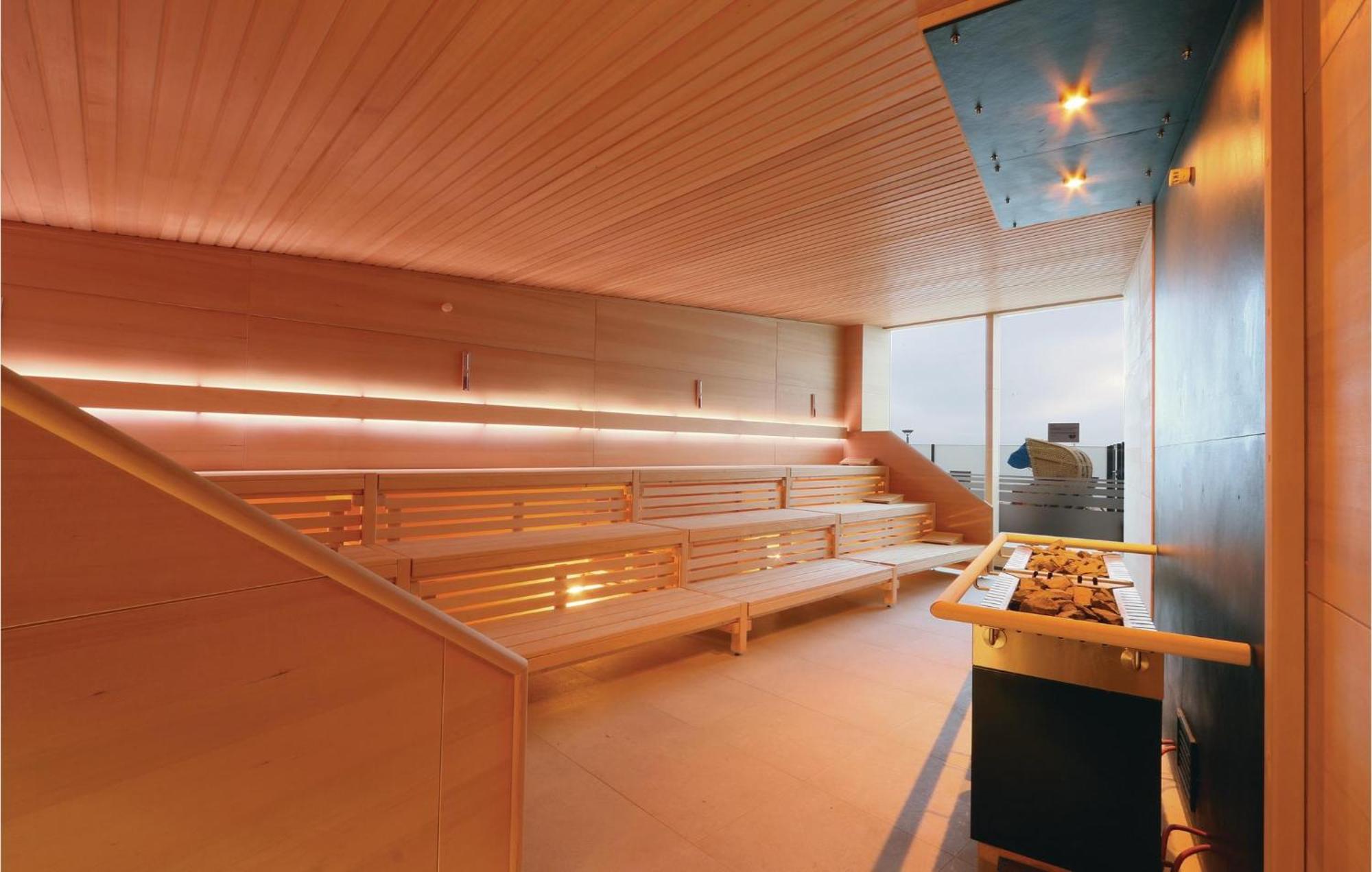 Awesome Apartment In Luebeck Travemuende Extérieur photo